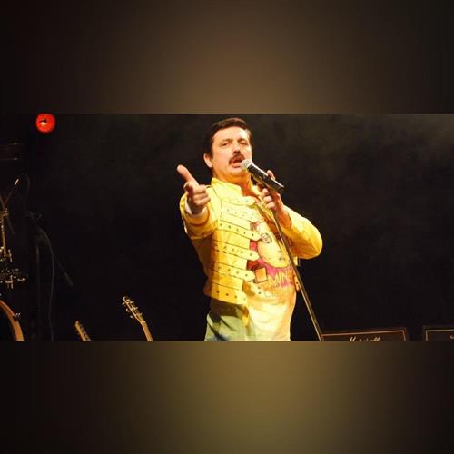 Queenmania ( Queen Revival )